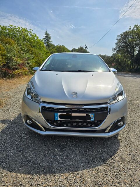 Peugeot 208 1.2 PureTech 82ch BVM5 Allure 2018 occasion Manosque 04100