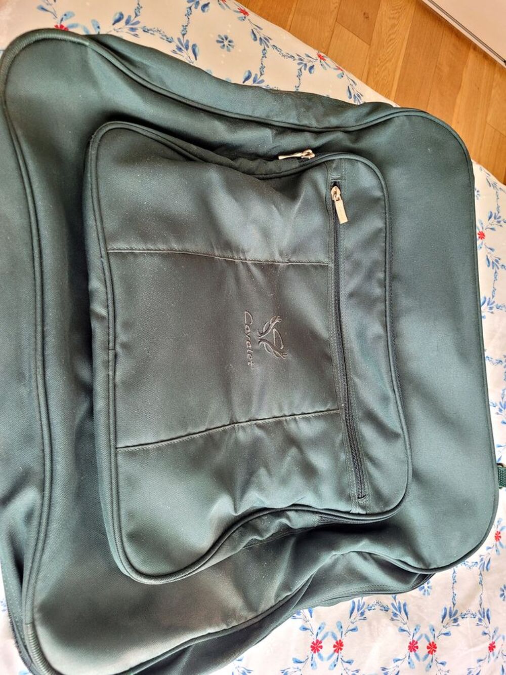 LOT DE DIVERS BAGAGES Maroquinerie
