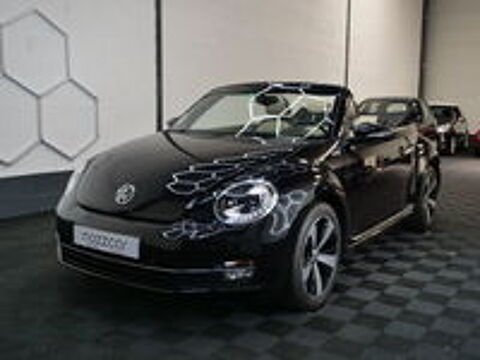 COCCINELLE II COCCINELLE CABRIOLET 1.2 TSI 105 COUTURE DSG7 2012 occasion 69330 Pusignan