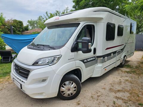 Camping car Camping car 2016 occasion AVIGNON 84000