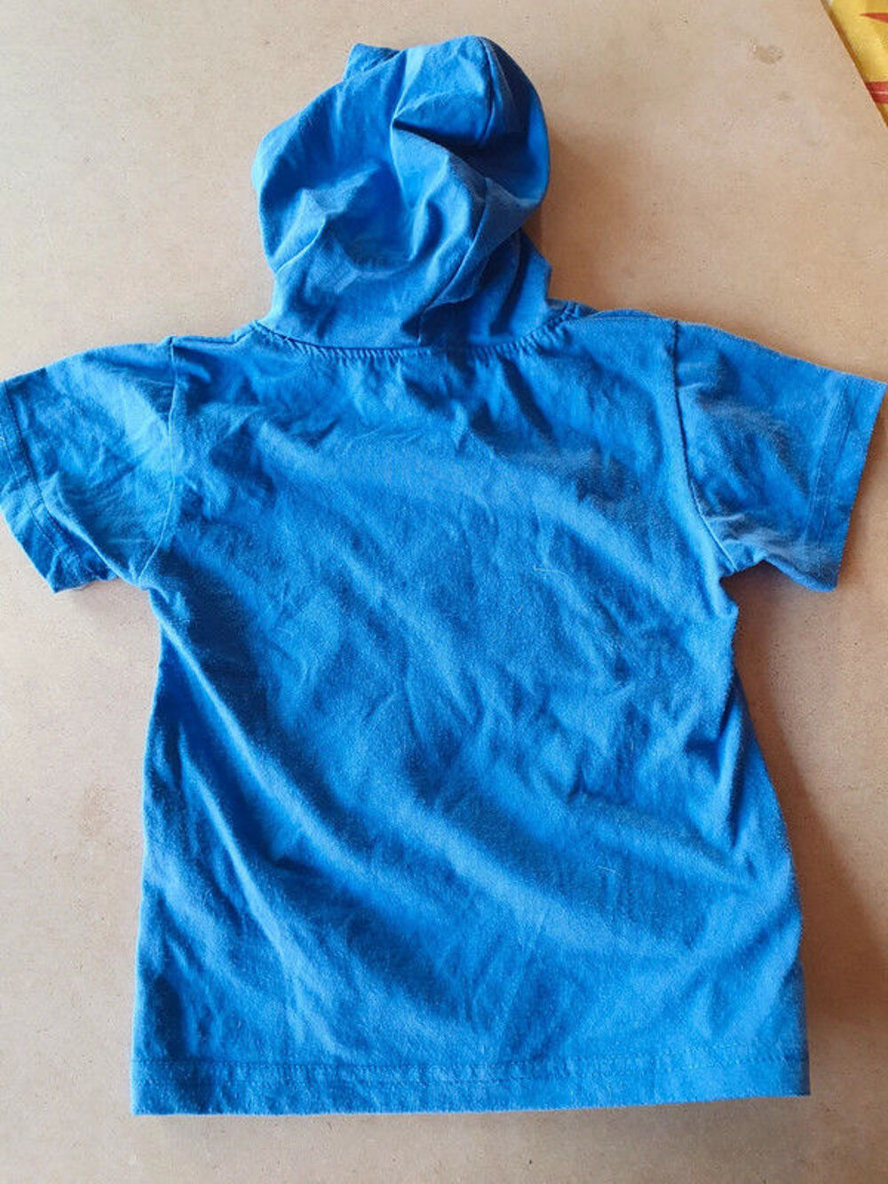 Tee shirt bleu &agrave; capuche - 24 mois Vtements enfants