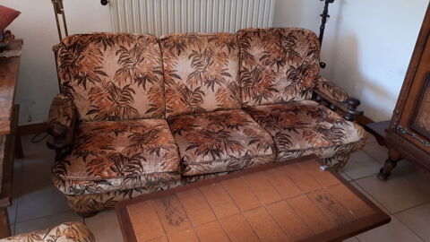 Canap� + 2 fauteuils + pouf � Emporter � BIOT 150 Compi�gne (60)