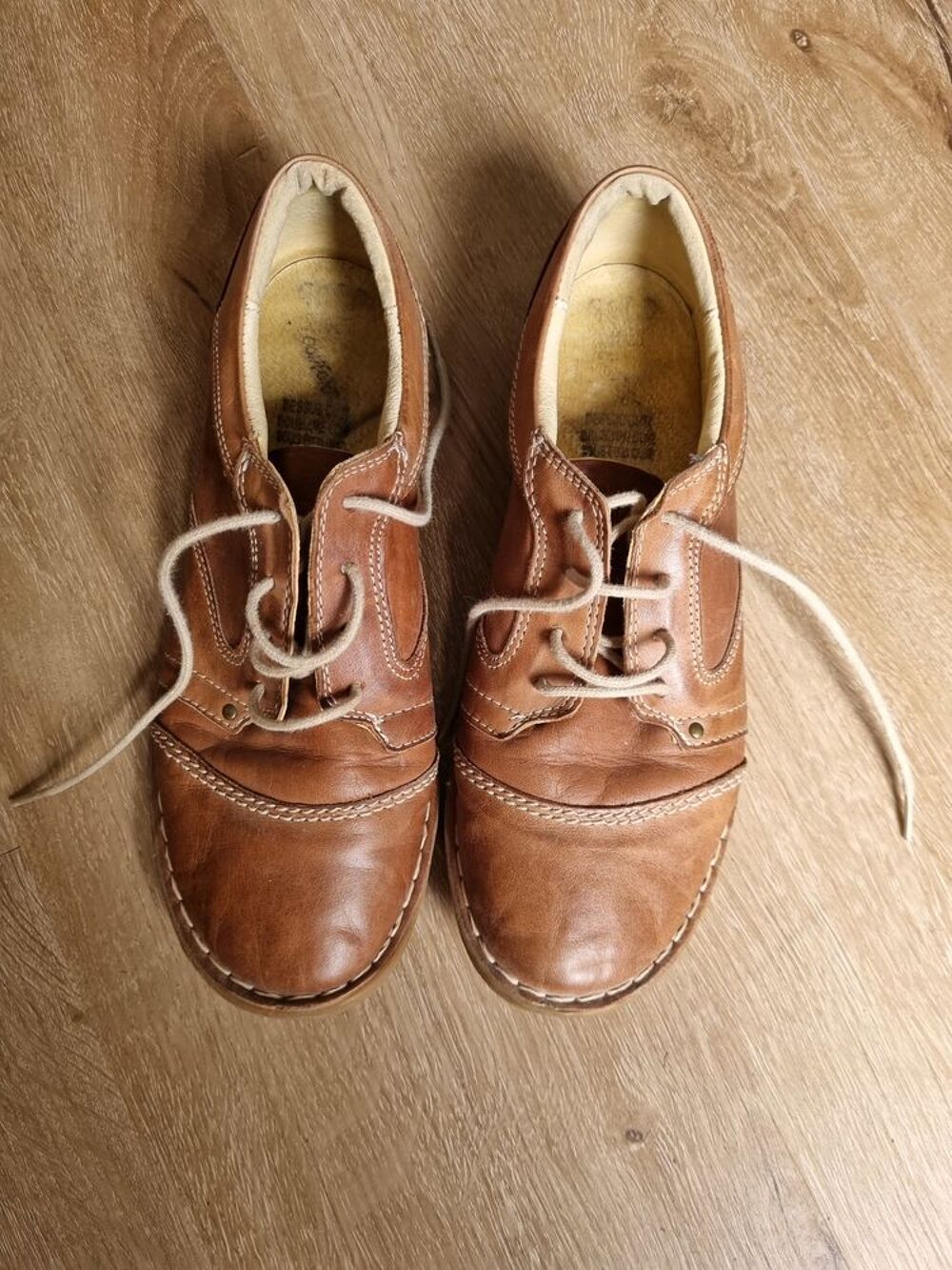 Chaussures &agrave; lacet en cuir naturel Chaussures