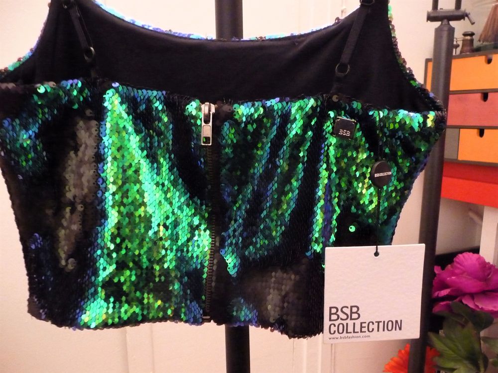 Top/ Tee Shirt &agrave; Sequins Vert/Bleu et Noir- BSB Collection Vêtements