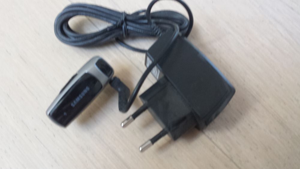 kit oreillette samsung Consoles et jeux vidéos