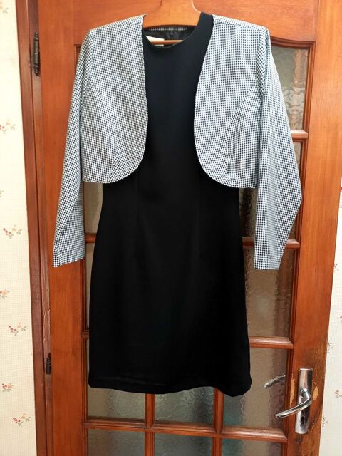 Robe sans manche taille 36 avec  petite veste 6 Barfleur (50)