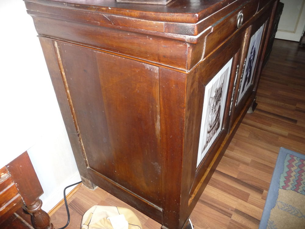 commode tr&egrave;sc ancienne Meubles