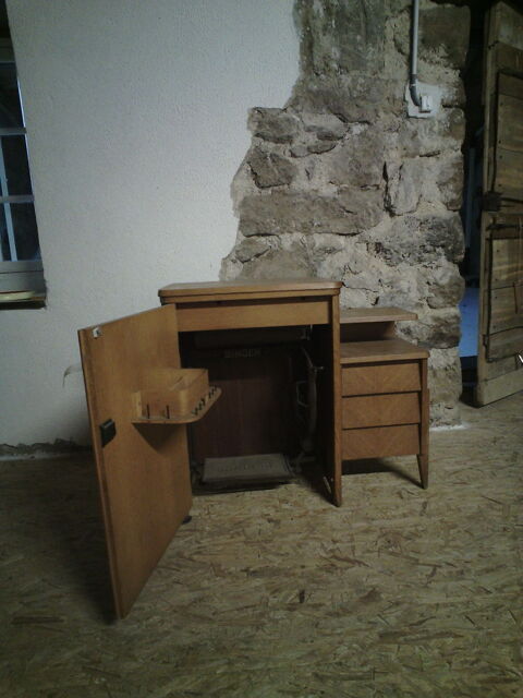 Machine � coudre 110 Alboussi�re (07)