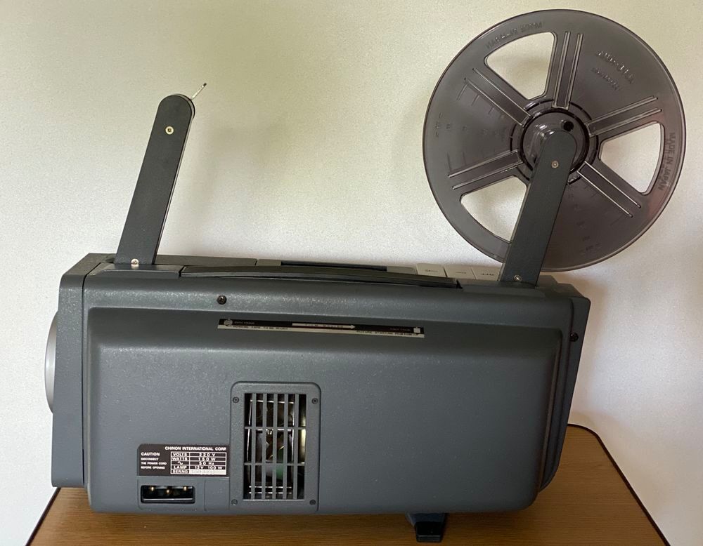 Projecteur CHINON dual 8 mm C 200 SP Photos/Video/TV