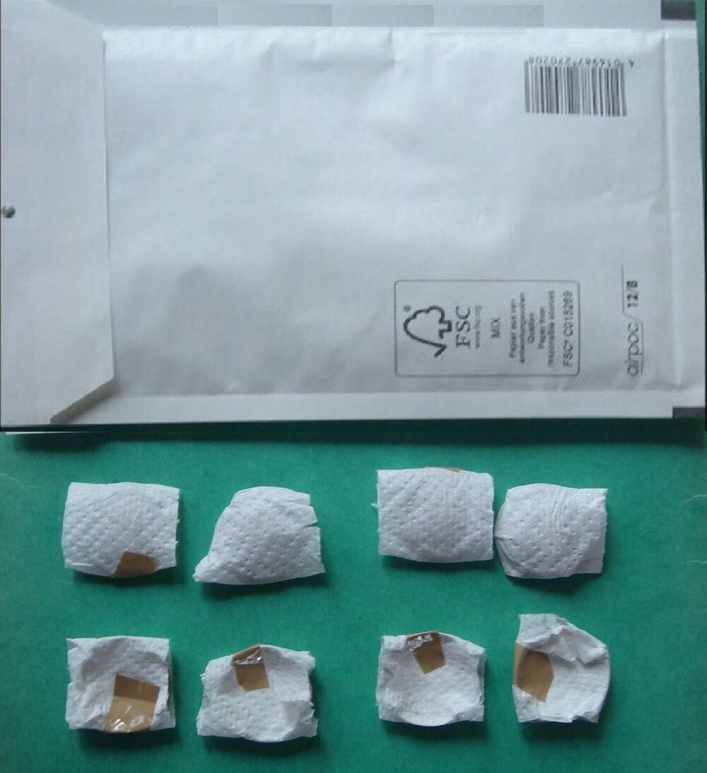 Lot n&deg; 3 - 8 Capsules de Champagne en bon &eacute;tat : 