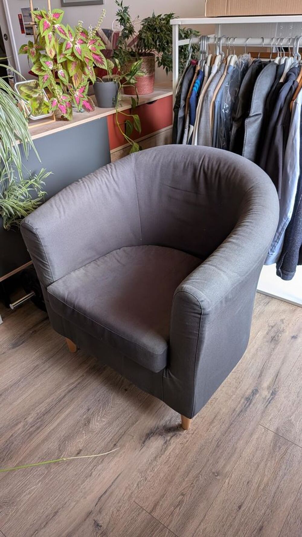 Fauteuil violet Meubles