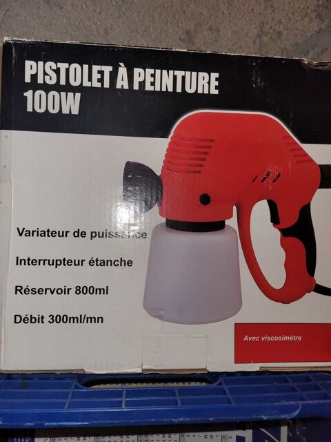 PISTOLET PEINTURE ELECTRIQUE NEUF,contenance bidon 0,800 ML, 15 Amlie-les-Bains-Palalda (66)