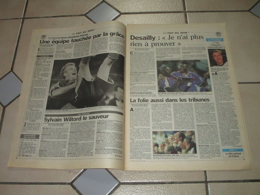 JOURNAL FOOTBALL FRANCE CHAMPION D EUROPE 3 JUILLET 2000 