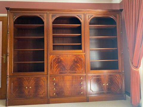 Biblioth�que en noyer style Louis XIII 750 Pargny-sur-Saulx (51)