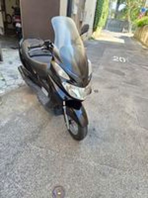 SUZUKI 2006 occasion 13300 Salon-de-Provence