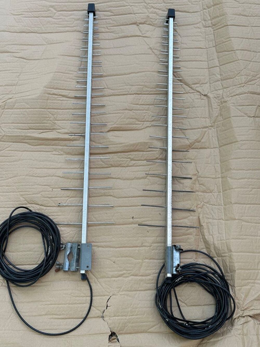 Antenne 4G LTE, UMTS, GSM, Wi-FI Wittenberg LAT 56 Duo Téléphones et tablettes