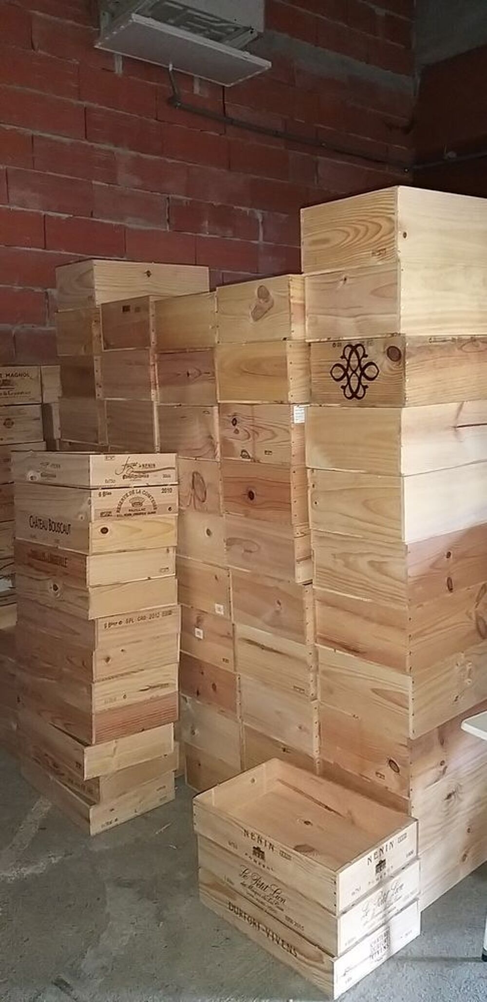 Plantez vos fleurs dans des caisses de vin Jardin