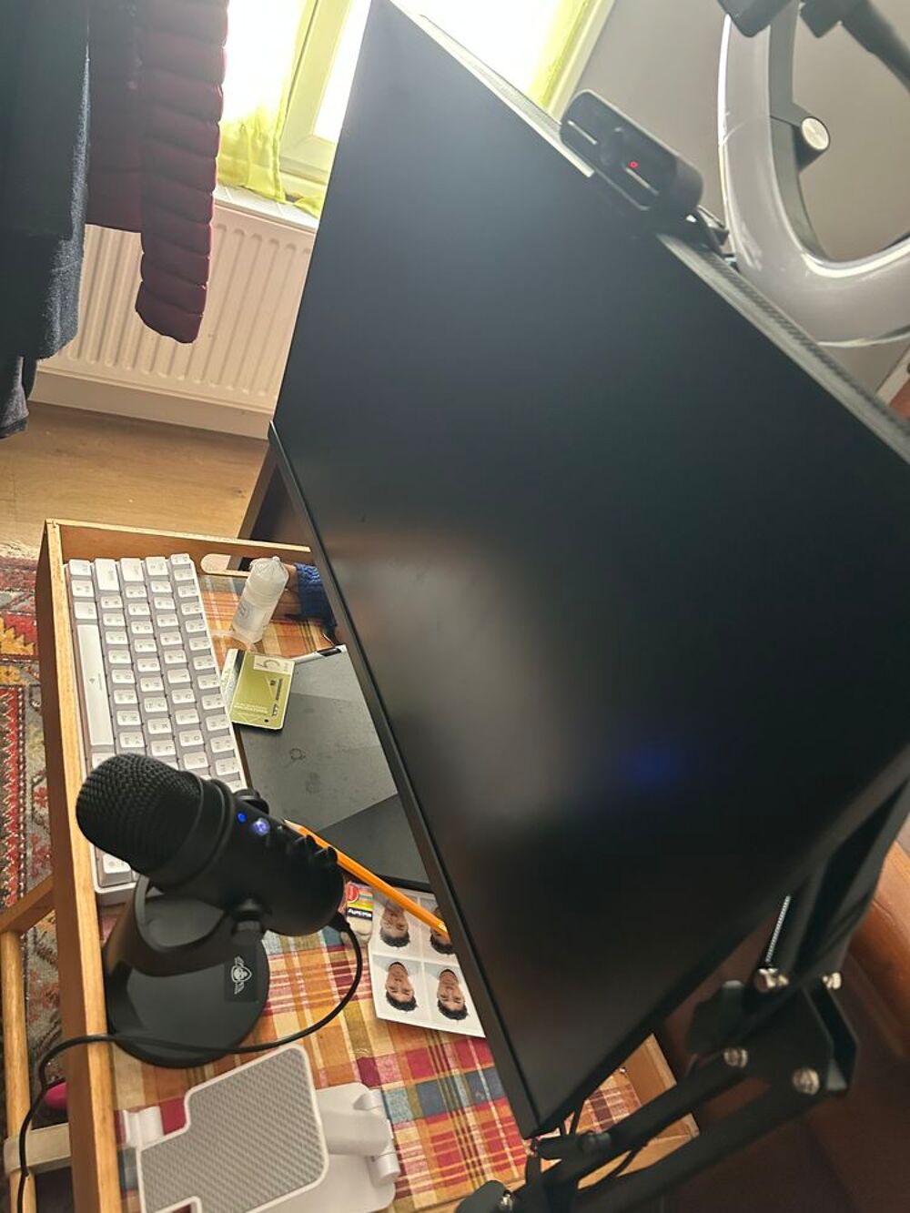 Pack : Chaise Gaming + Micro streaming + ecran gaming 27'' Matériel informatique