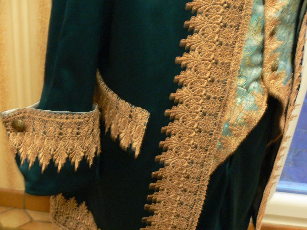 Magnifique costume de marquis d'inspiration Louis XV, jamais Vêtements