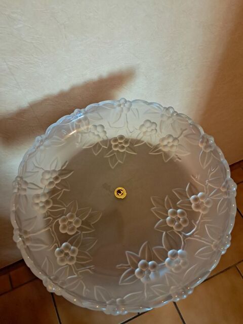 Très beau plat  en cristal taillé Walther Glass Creil (60)