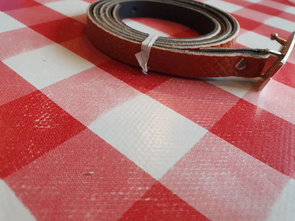 ceinture fine marron Bijoux et montres
