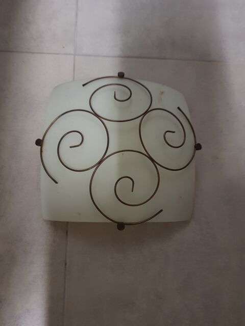 Lampe plafonnier 10 Bellegarde (30)