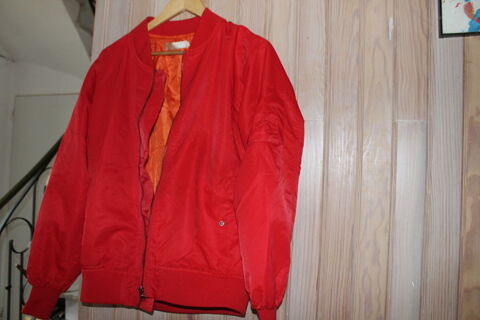 Blouson bomber rouge femme taille S Talence (33)