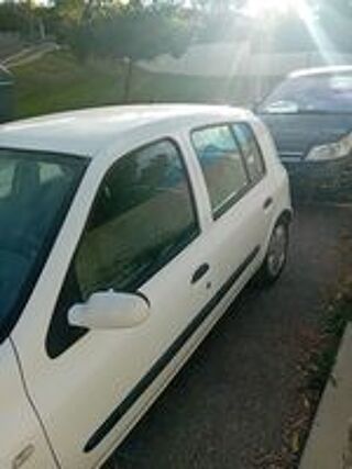 Clio II Clio 1.5 dCi 65 Sport Dynamique 2005 occasion 83640 Saint-Zacharie