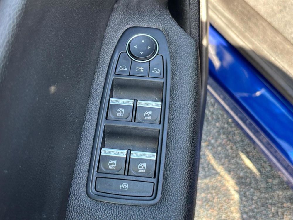 Captur E-Tech Plug-in 160 Intens 2021 occasion 91300 Massy