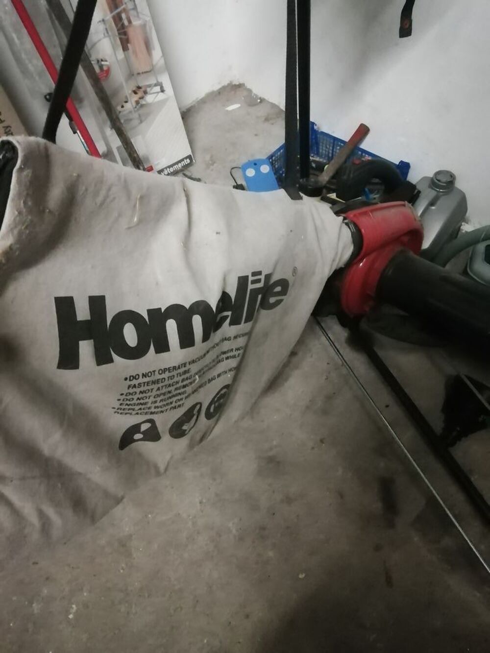 LOT : Outils de jardin 200 € &agrave; d&eacute;battre. Bricolage