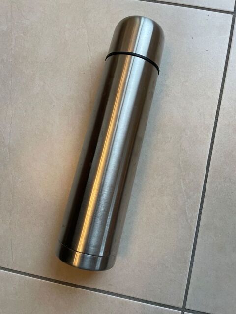 Bouteille thermo Milly-la-For�t (91)