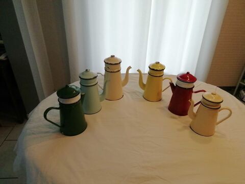 lot de cafetieres retro le lot 100 Casseneuil (47)