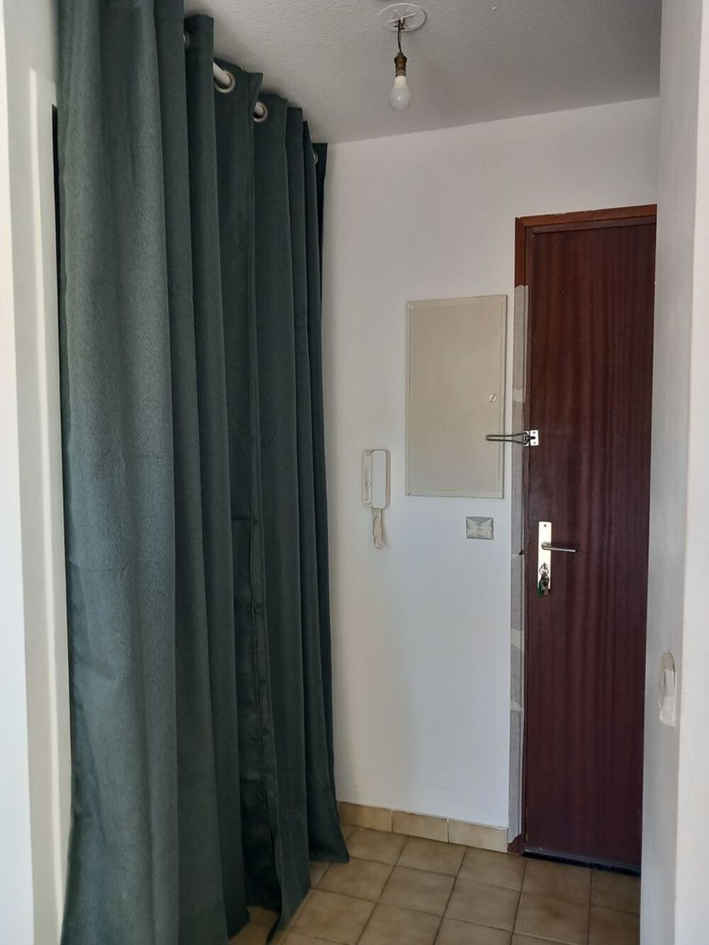 Location Appartement studio FAC PAUL VALERY 2 BEZIERS Béziers