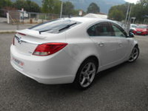 Insignia 2.0 CDTI - 160 FAP Cosmo Pack A 2012 occasion 73420 Drumettaz-Clarafond