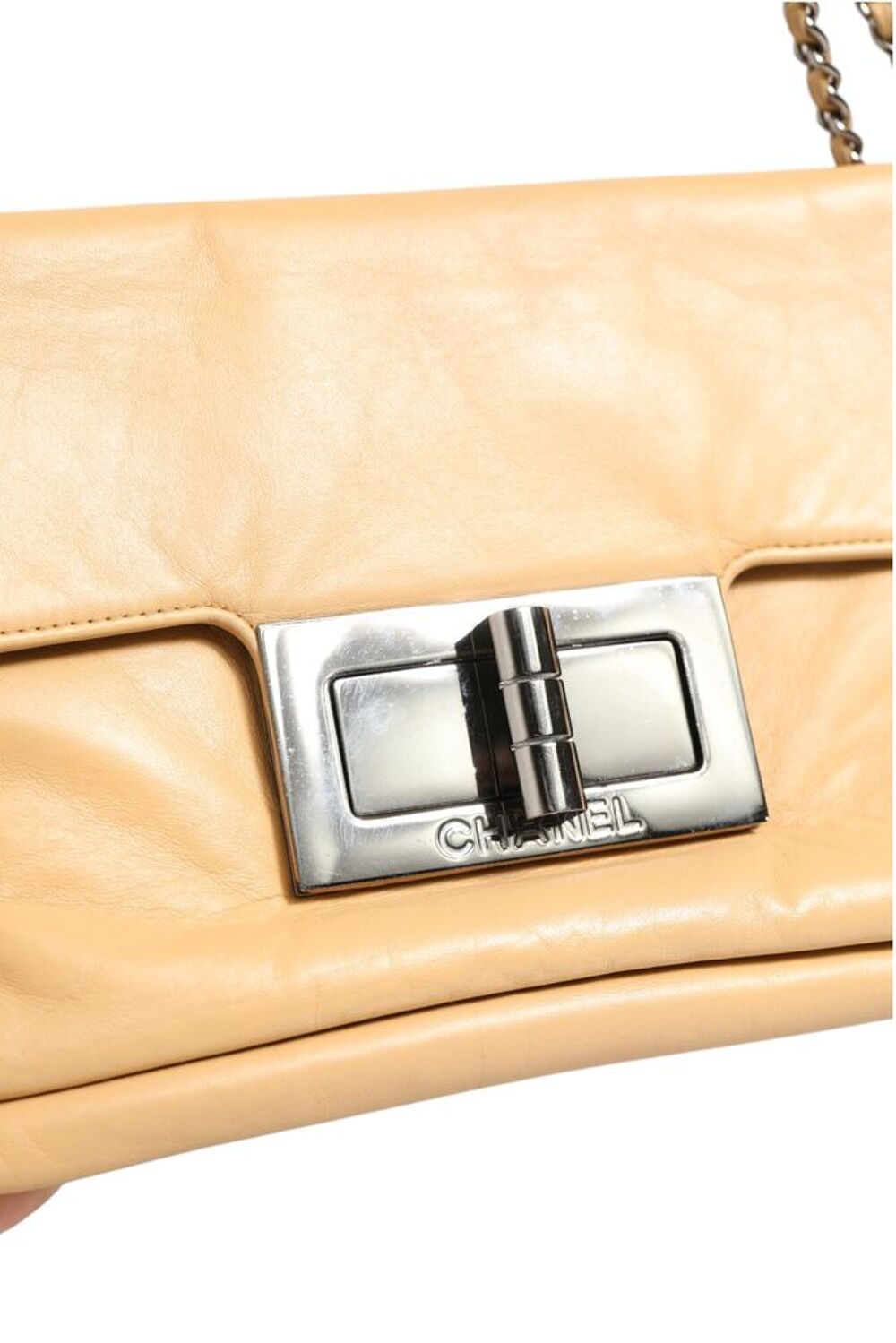 Sac &agrave; rabat g&eacute;ant Mademoiselle en cuir d'agneau beige B+ Maroquinerie