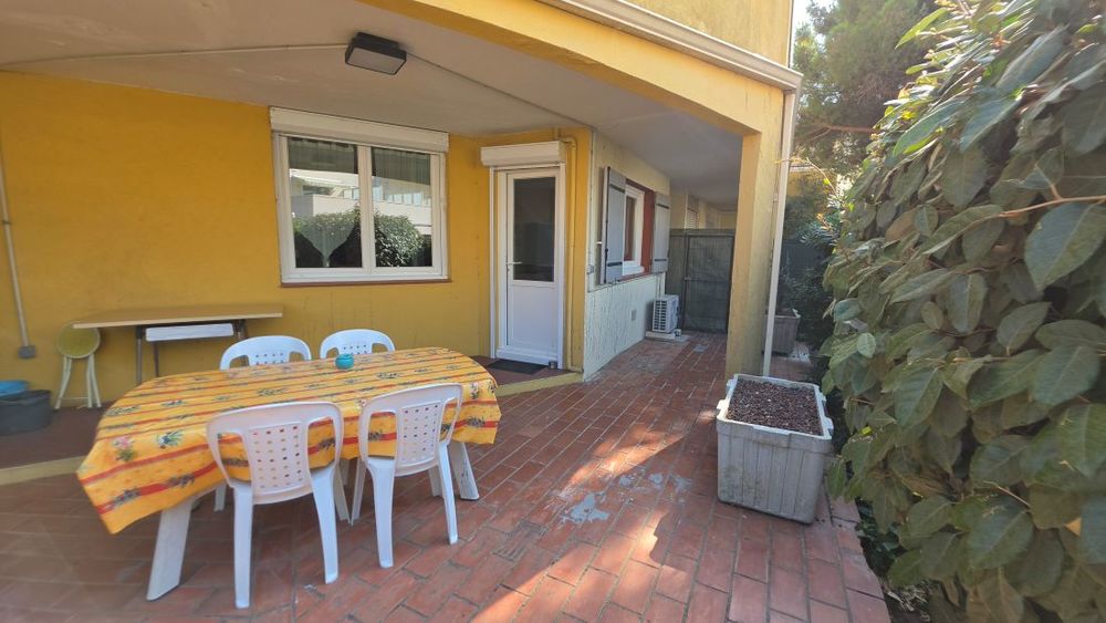 Vente Appartement LE CAP D'AGDE: REZ DE JARDIN rénové STUDIO ( possibilité garage ) / PISCINE Le cap d agde
