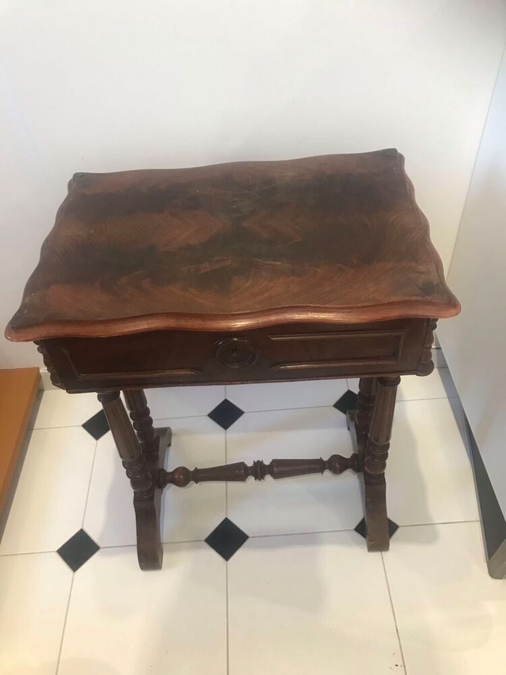 meuble &agrave; couture ancien Meubles