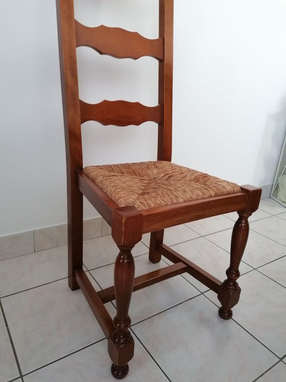 Table extensible et 4 chaises Meubles