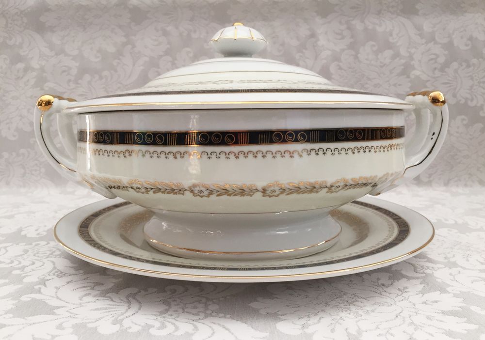 ANCIENNE SOUPI&Egrave;RE L&Eacute;GUMIER PORCELAINE DE LUXE VINTAGE JAPAN Cuisine