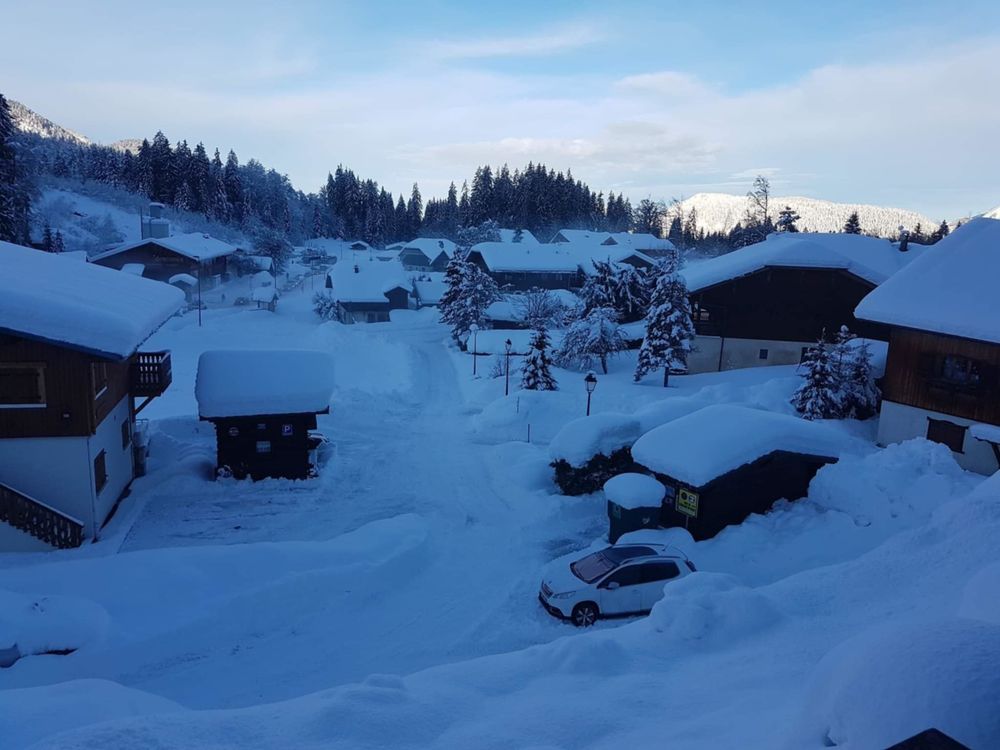 Location Duplex/Triplex DERN DISPO SEM 34/35 agreable duplex ds village savoyard:370 Arâches-la-frasse