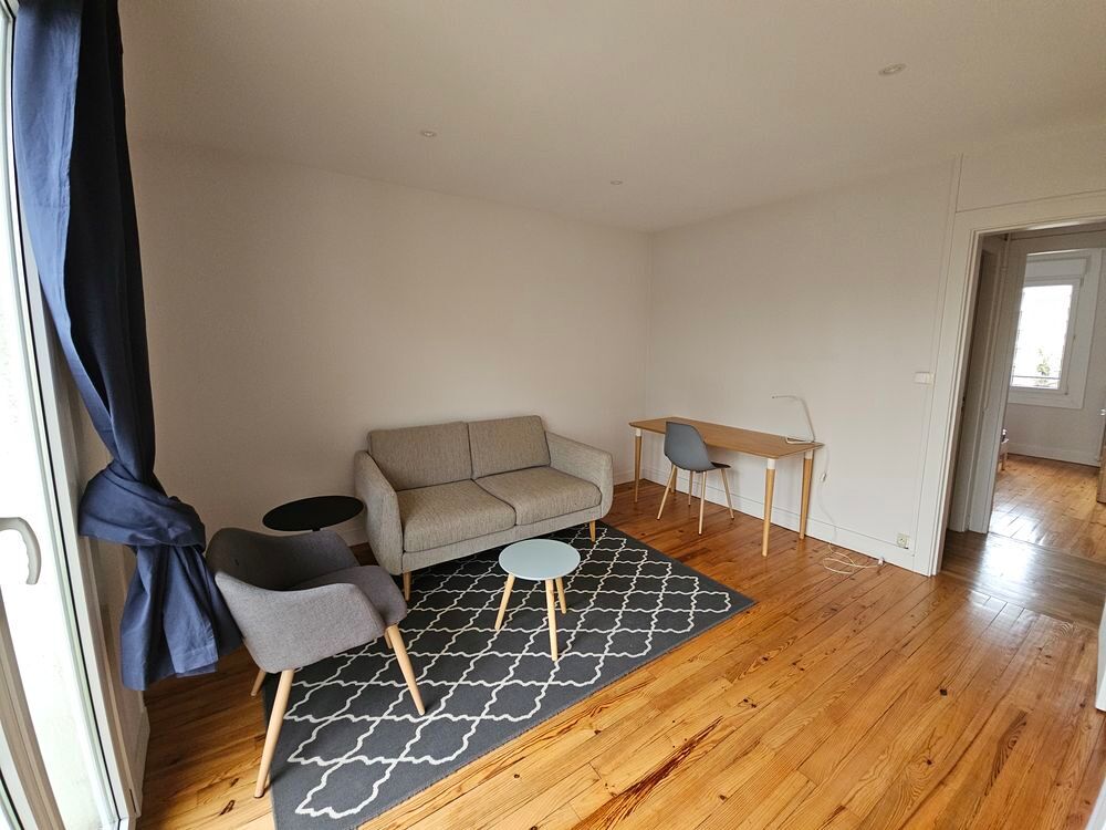 Location Appartement F2 meublé centre ville avec balcon ensoleillé Caen
