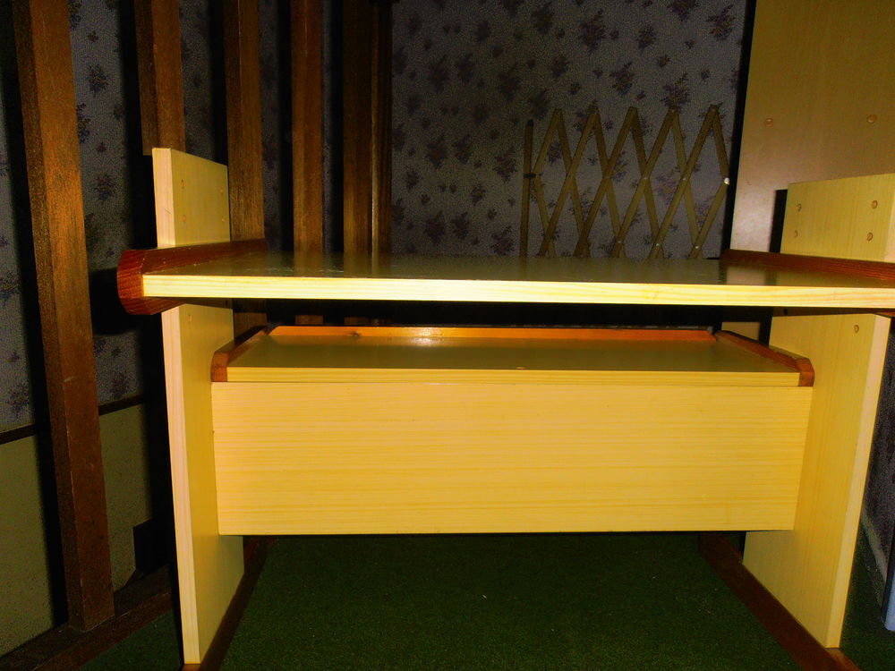 Bureau enfant avec chaise Meubles