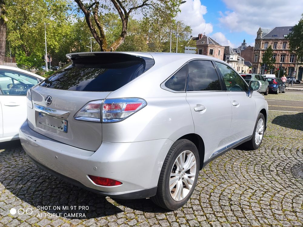 RX 450h 3.5 V6 299 AWD Pack Pr&eacute;sident E-CVT 2010 occasion 80000 Amiens