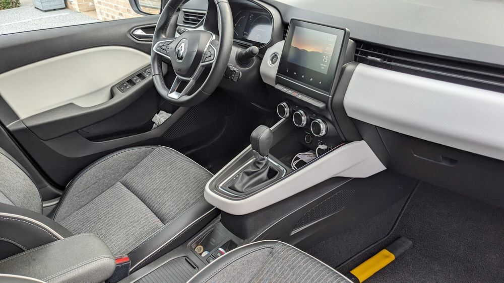 Clio V Clio E-Tech full hybrid 145 Techno 2023 occasion 59210 Coudekerque-Branche