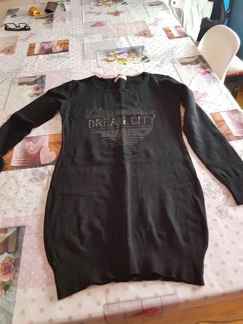 Pull long a manches longues 4 Tourcoing (59)