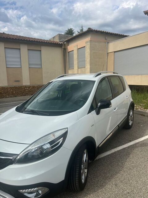 Renault scenic xmod dCi 110 Bose Edition EDC