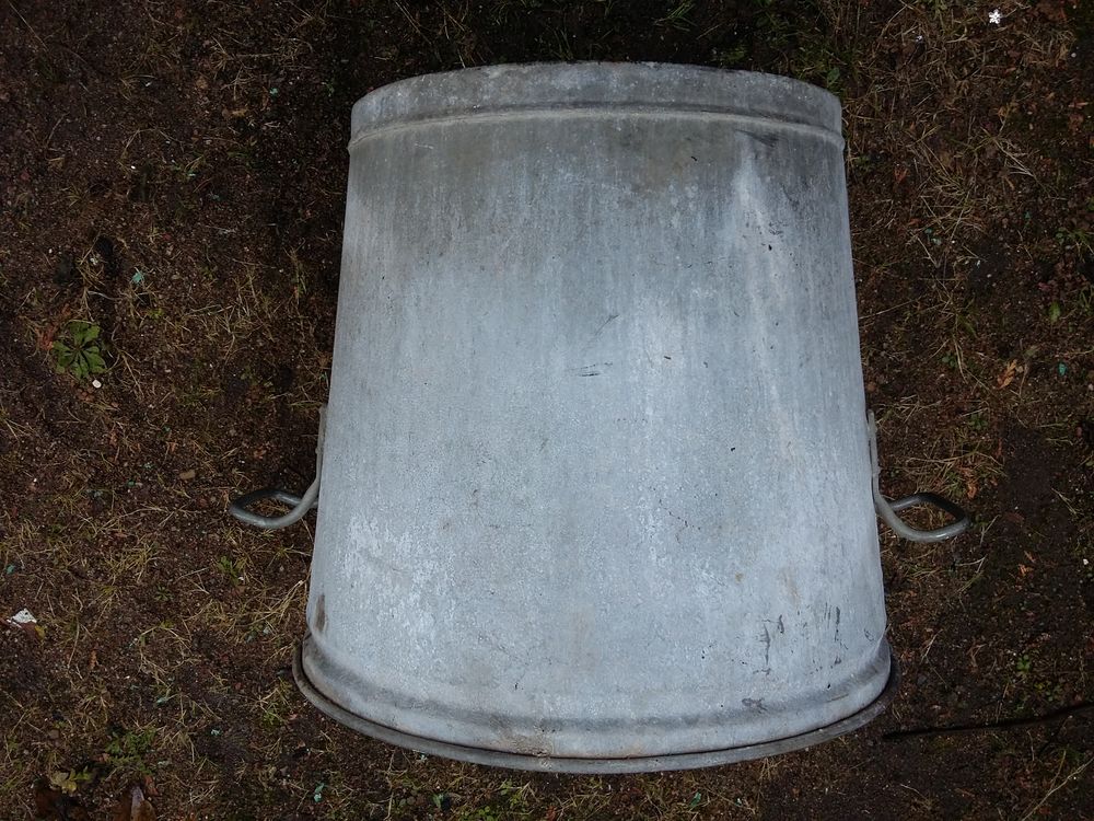 Ancienne lessiveuse zinc (4) Jardin