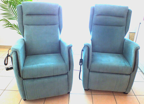 2 fauteuils relax et releveurs 1000 Bouchain (59)