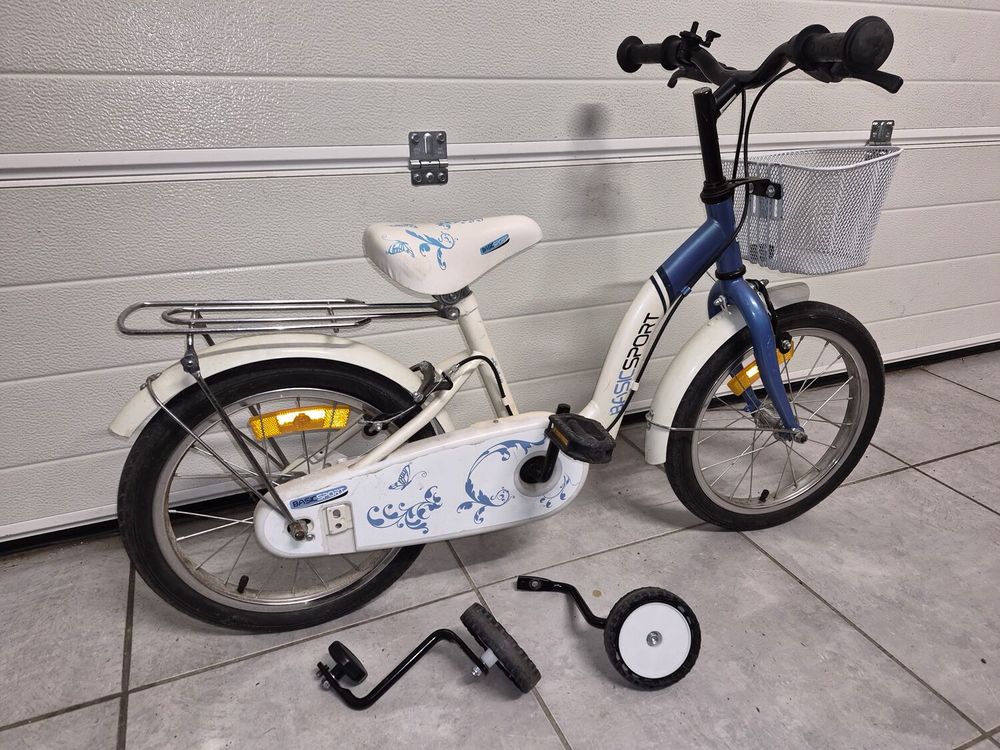 v&eacute;lo &eacute;volutif couleutr blanc Vélos