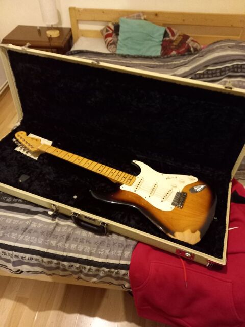 COURS DE GUITARE 20E/H
0 01130 Nantua